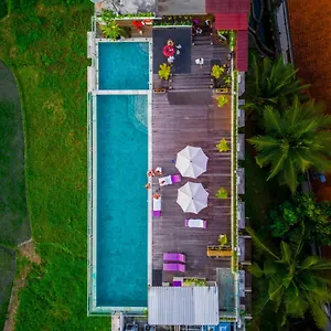 Resort The Evitel